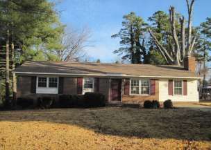 241 Cedarwood Avenue, Spartanburg, SC 29302