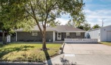 605 MAPLE AVE Panhandle, TX 79068