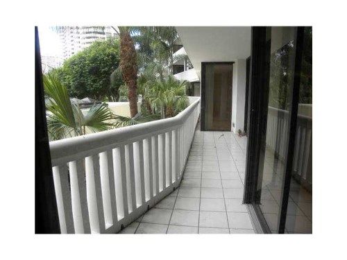 1000 E ISLAND BL # 307, North Miami Beach, FL 33160