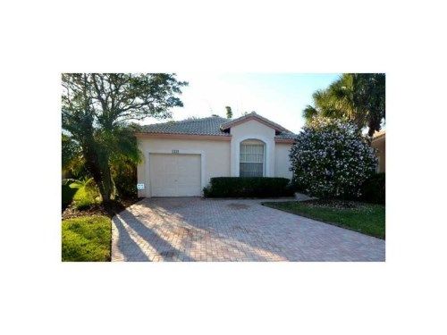 1122 NW 171 TE, Hollywood, FL 33028