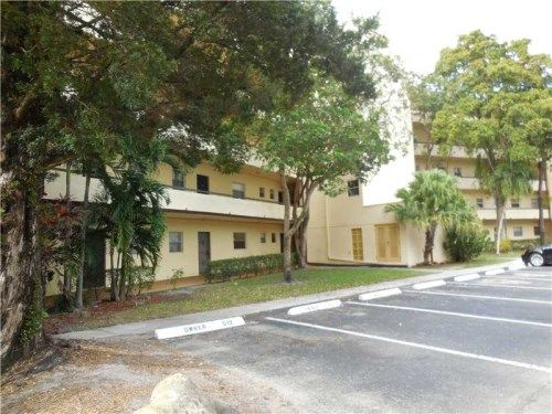 4111 STIRLING RD # 205, Fort Lauderdale, FL 33314