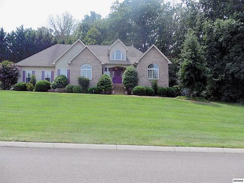 3223 Topside Dr, Kodak, TN 37764