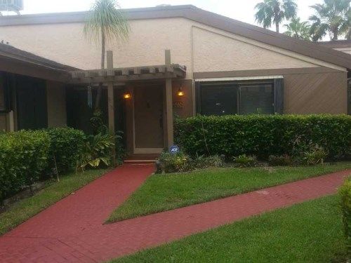 515 LESLIE DR # 515, Hallandale, FL 33009