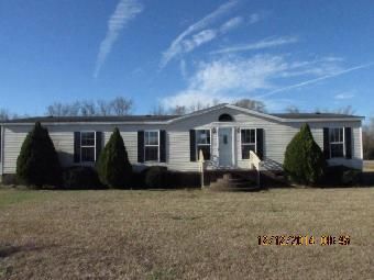 587 Green Rd, Trenton, NC 28585