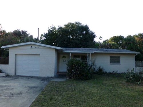 4210 Huntington St NE, Saint Petersburg, FL 33703