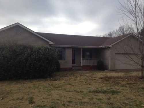 2445 Burress St, Union City, TN 38261