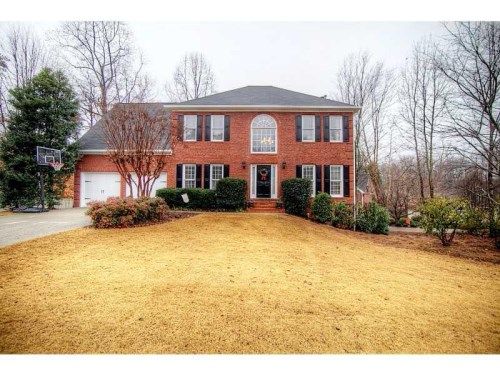 910 Tyrone Place, Roswell, GA 30075