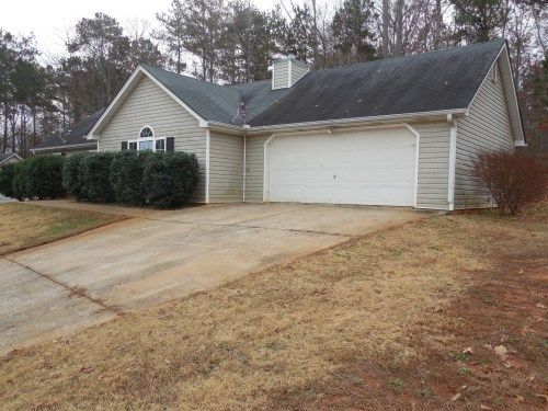 329 Christian Ln, Carrollton, GA 30116