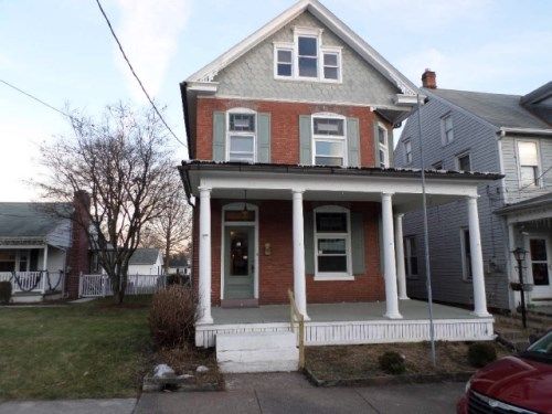 54 North Pine St, Middletown, PA 17057