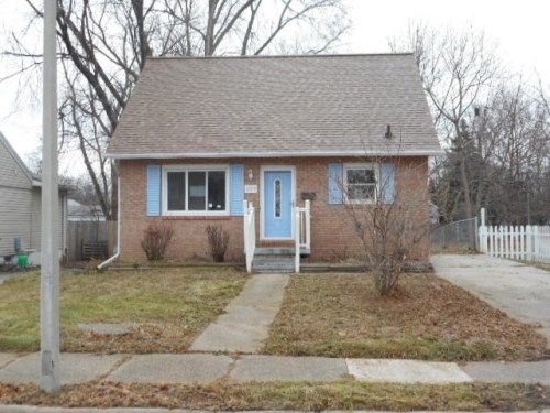 2317 Alpha St, Lansing, MI 48910