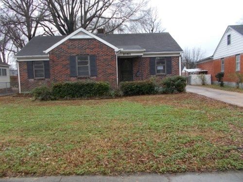 1061 Waring Rd, Memphis, TN 38122