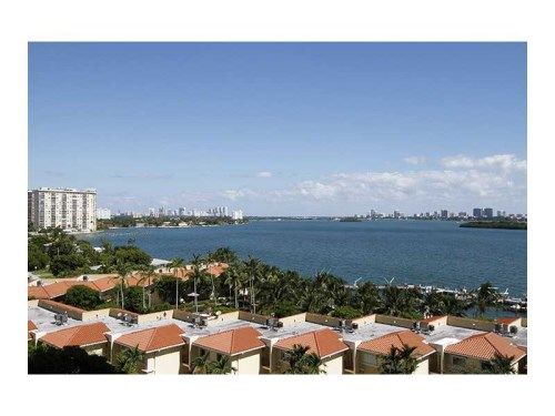 4000 TOWERSIDE TE # 905, Miami, FL 33138