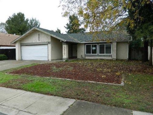 9017 Meadowsweet Way, Elk Grove, CA 95624