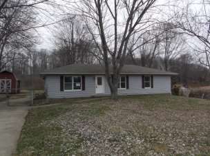 2121 Cherry Cir, Georgetown, IN 47122