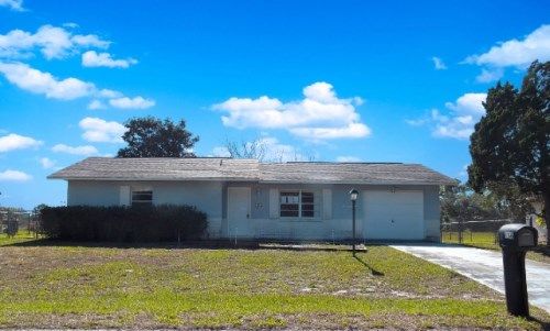 106 E Canal Way NE, Lake Placid, FL 33852