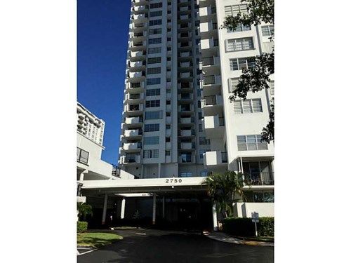 2750 NE 183 ST # 105, North Miami Beach, FL 33160