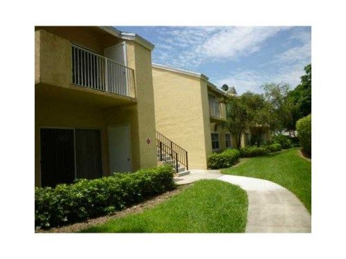 2451 NW 96 TE # 21-1, Hollywood, FL 33024