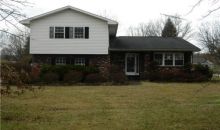 113 Elm Dr Rices Landing, PA 15357