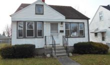 19436 Kenosha St Harper Woods, MI 48225