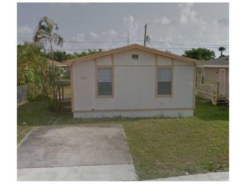 1424 W 32 ST, West Palm Beach, FL 33404