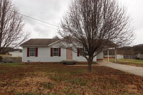 117 Apple Valley Ct NE, Charleston, TN 37310