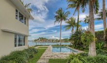 625 E DILIDO DR Miami Beach, FL 33139