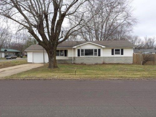 539 S Main St, Mountain Grove, MO 65711