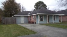 215 Evelyn Ave Houma, LA 70363