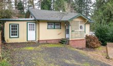 179 NE 6th St Toledo, OR 97391