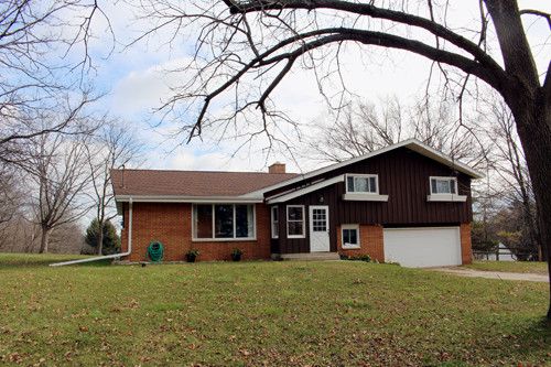 W234S6540 Big Bend Rd, Waukesha, WI 53189