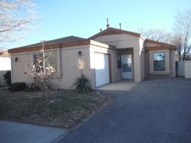 1836 Peach Road NE, Rio Rancho, NM 87144