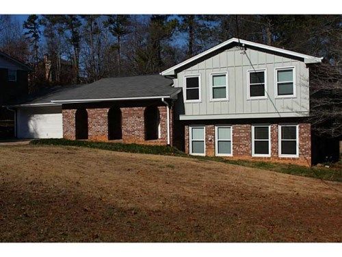 2327 Dayron Circle, Marietta, GA 30062