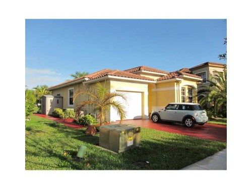 5220 SW 141 TE, Hollywood, FL 33027