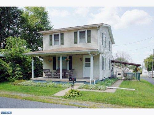 40 BLANDON AVE, Blandon, PA 19510