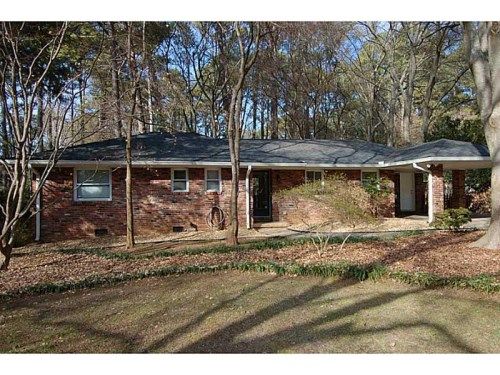 2852 Hollywood Drive, Decatur, GA 30033