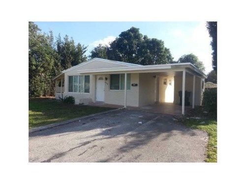 6840 FORREST ST, Hollywood, FL 33024