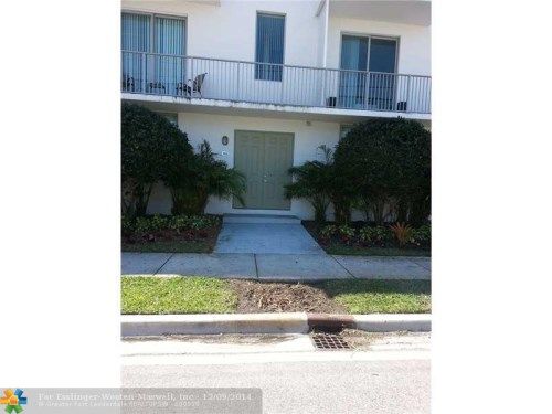 2150 Van Buren St # 106, Hollywood, FL 33023