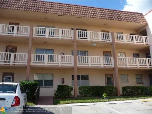 9261 Sunrise Lakes Blvd # 307, Fort Lauderdale, FL 33322