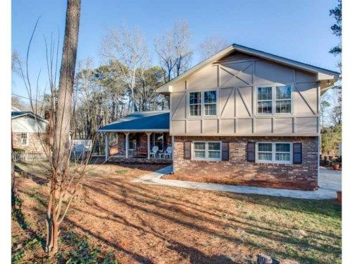 984 Tall Pine Court, Stone Mountain, GA 30087