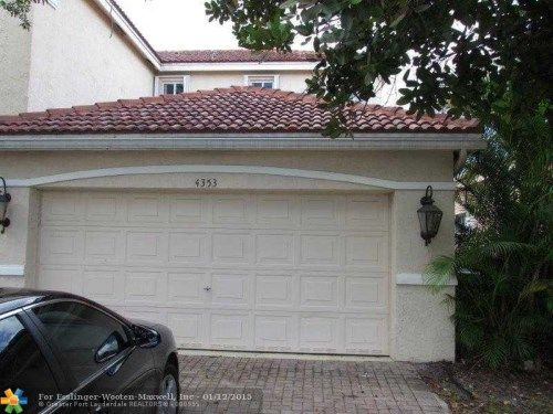 4353 LAUREL RIDGE CIR, Fort Lauderdale, FL 33331