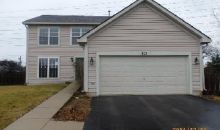 327 Clarendon Ln Bolingbrook, IL 60440