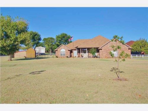 896 Oakley Dr., Blanchard, OK 73010