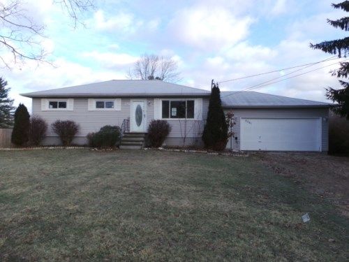 3761 Laurel Rd, Brunswick, OH 44212