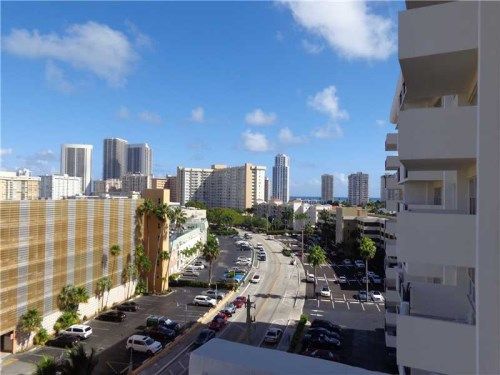 401 GOLDEN ISLES DR # 816, Hallandale, FL 33009