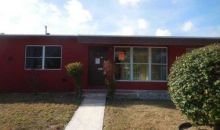 813 SMALL DR Lake Worth, FL 33461