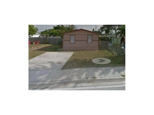 1448 W 32 ST, West Palm Beach, FL 33404