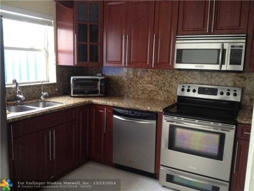 313 OREGON ST # 313, Hollywood, FL 33019