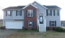 41 Pinkston Oaks Cir Winder, GA 30680