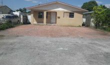 585 E 34 ST Hialeah, FL 33013