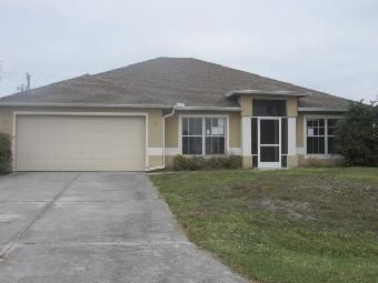 121 11th Terr NE, Cape Coral, FL 33909